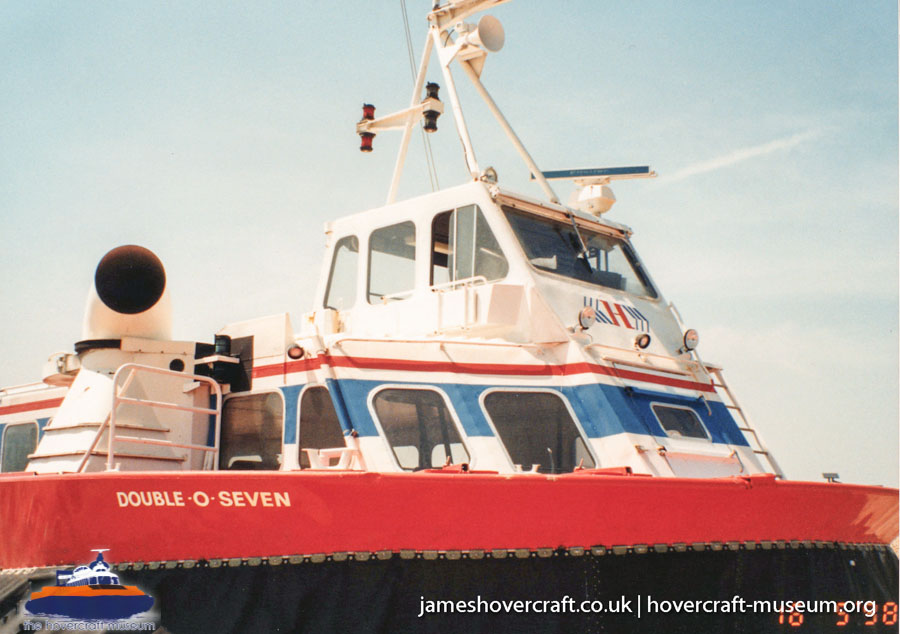 AP1-88 hovercraft promotional day by BHC -  (credit: The <a href='http://www.hovercraft-museum.org/' target='_blank'>Hovercraft Museum Trust</a>).